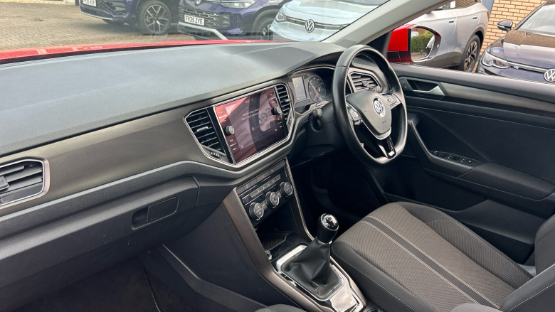 Volkswagen T-Roc 1.5 TSI EVO SE 5dr Petrol Hatchback